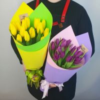 Стильный букет из 15 тюльпанов (цвет можно выбрать)