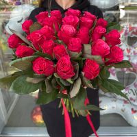 Красные розы Кения 50 см (от 11 шт)